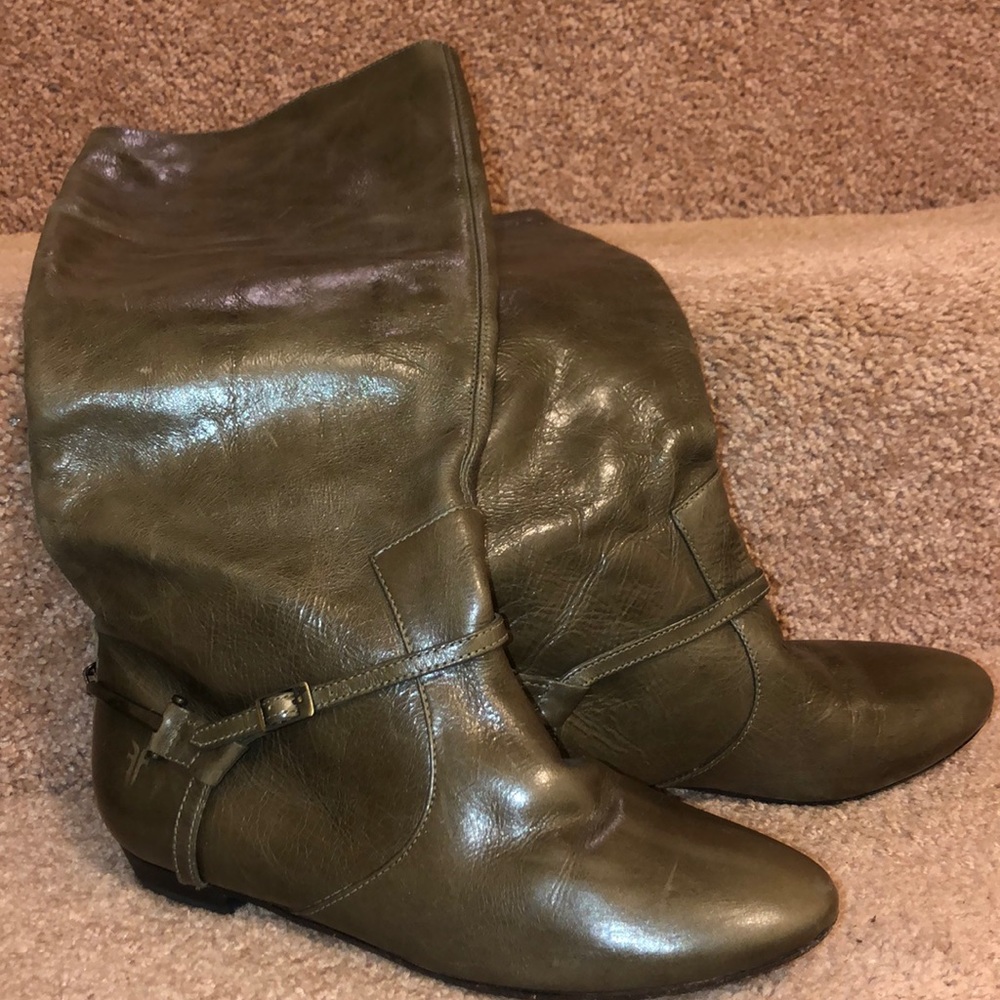 Riding boot
